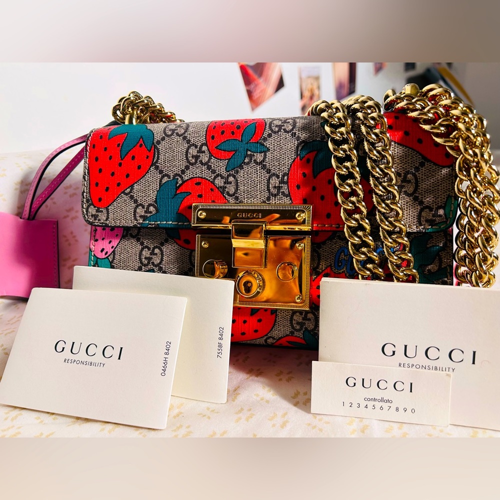 Gucci Gold GG Supreme Small Padlock Bag strawberry